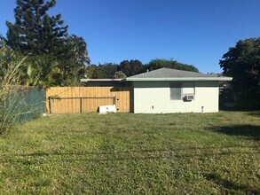 334 SE 1st Ave in Delray Beach, FL - Building Photo - Building Photo