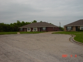 Robinson Duplexes in Robinson, TX - Building Photo