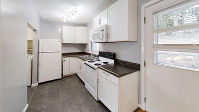 1107 River Ct in Charlottesville, VA - Building Photo - Building Photo