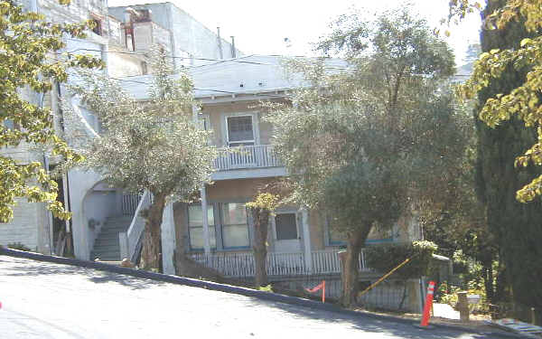 1313 Ceres St in Crockett, CA - Building Photo