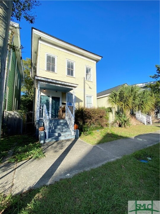 516 W 38th St in Savannah, GA - Building Photo