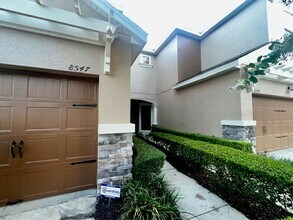 8547 Bertram Ln in Oviedo, FL - Building Photo - Building Photo