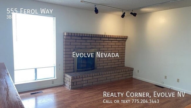 555 Ferol Way in Reno, NV - Building Photo - Building Photo
