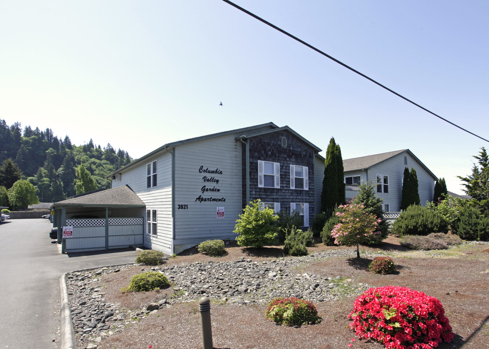 Columbia Valley Garden Apartments in Longview, WA - Building Photo