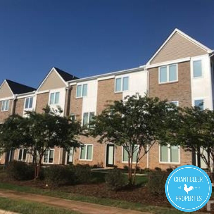 2614 Wolf Cub Ct in Raleigh, NC - Foto de edificio