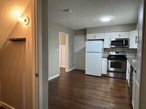 8326 Christiana Ln in Indianapolis, IN - Building Photo - Building Photo