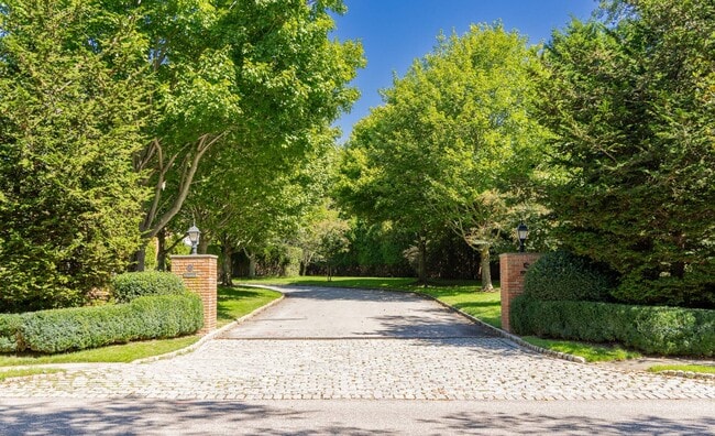 property at 97 Coopers Farm Rd