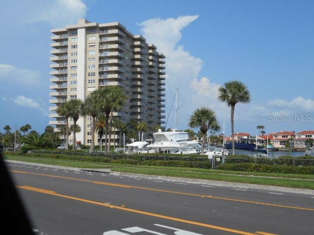 1621 Gulf Blvd in Clearwater, FL - Building Photo - Building Photo