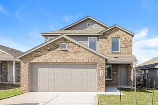 518 Chevre Rd in New Braunfels, TX - Building Photo