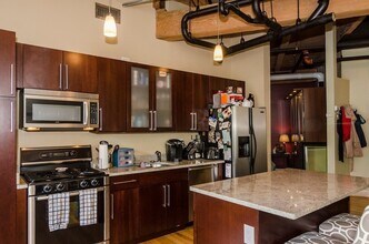 43 Charlton St in Everett, MA - Building Photo - Building Photo