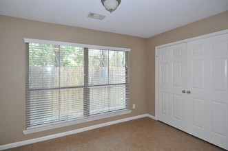 21471 W Wallis Dr in Porter, TX - Building Photo - Building Photo