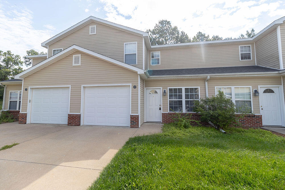 5000 Derby Ridge Dr in Columbia, MO - Foto de edificio