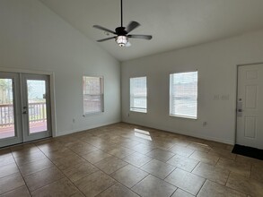 4201 Gulfbreeze Blvd in Corpus Christi, TX - Building Photo - Building Photo