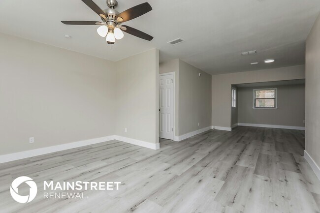 1894 Aaron Ave in Orlando, FL - Building Photo - Building Photo