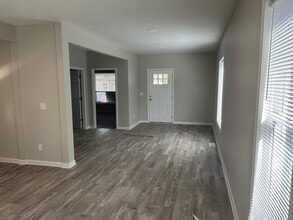821 Hazard Ave in Kalamazoo, MI - Building Photo - Building Photo