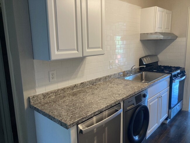 3810 Harrison Blvd, Unit 3 in Kansas City, MO - Building Photo - Building Photo