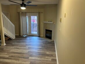 1138 Neon Way in Louisville, KY - Building Photo - Building Photo