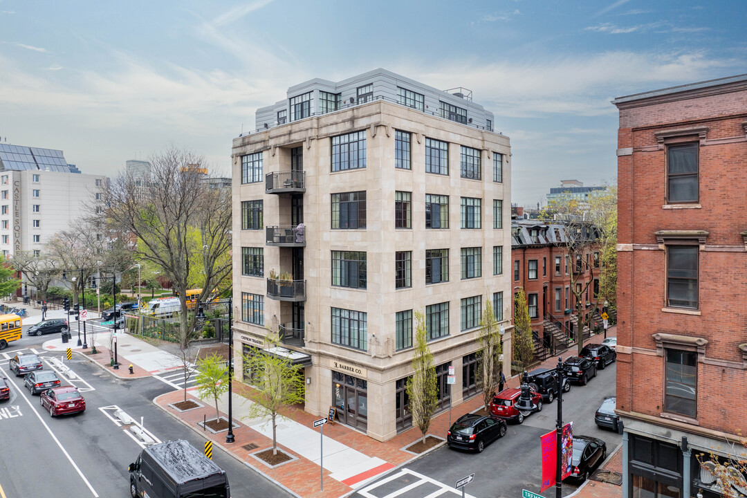 The Chevron in Boston, MA - Foto de edificio