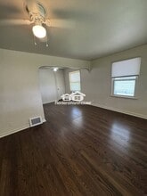 1921 Falcon Dr in St. Louis, MO - Building Photo - Building Photo