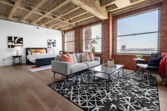 Ames Lofts in Los Angeles, CA - Foto de edificio - Building Photo