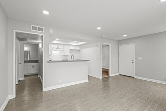 Cerro Vista Apartments in Riverside, CA - Foto de edificio - Building Photo