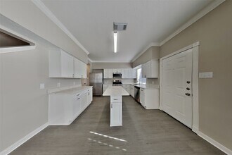 6807 Oakbranch Manor Ln in Richmond, TX - Building Photo - Building Photo