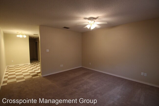 16052 Echo Glen Dr in Tyler, TX - Building Photo - Building Photo