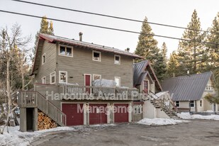 1699 Old Mammoth Rd in Mammoth Lakes, CA - Building Photo