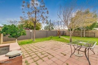 93 S 95th St in Chandler, AZ - Building Photo - Building Photo