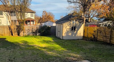 7013 Evans Dr in Round Rock, TX - Building Photo - Building Photo