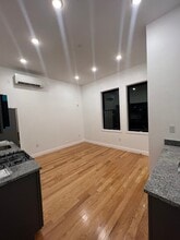 52 Washington in Chelsea, MA - Building Photo - Building Photo