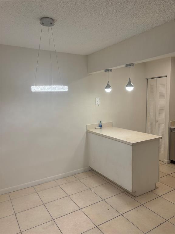 6900 SW 39th St, Unit # 107J in Davie, FL - Foto de edificio - Building Photo