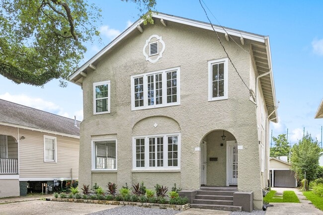 property at 2830 Palmer Ave