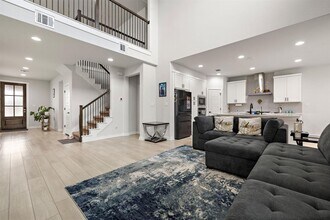 2204 Lead Plum Path in Leander, TX - Building Photo - Building Photo