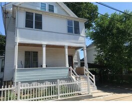 9 Cygnet St in Boston, MA - Building Photo