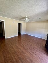 484 E University Dr in Auburn, AL - Building Photo - Building Photo