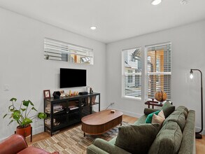 5271 N Oberlin St in Portland, OR - Building Photo - Building Photo