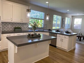 1227 CAVALAIRE Ct in Merced, CA - Building Photo - Building Photo