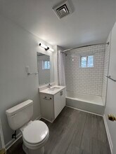 36 Hill Rd in Belmont, MA - Building Photo - Building Photo