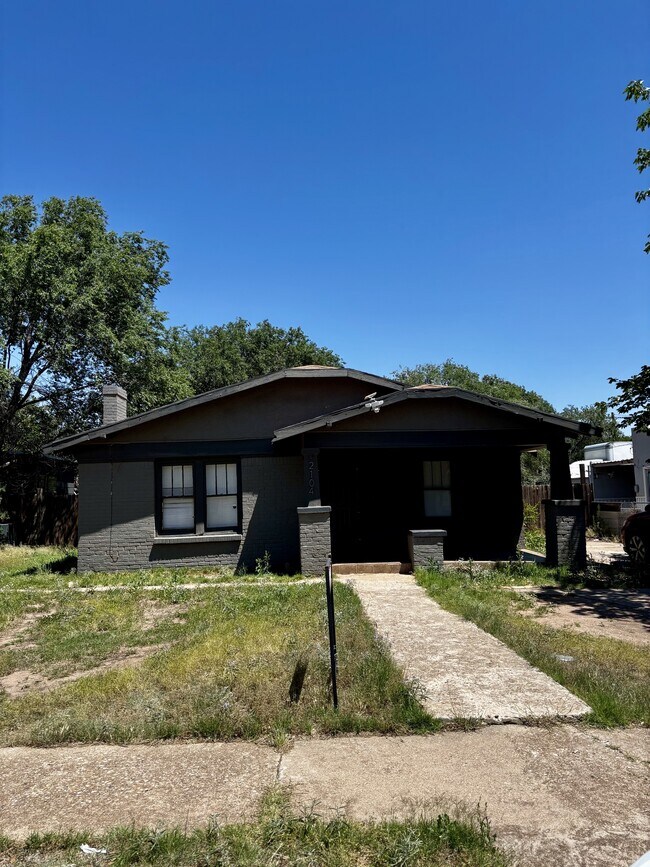 property at 2104 20th St