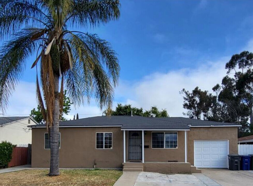 1712 Delta St in National City, CA - Building Photo