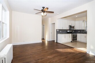 7 Nepera Pl in Hastings On Hudson, NY - Building Photo - Building Photo