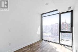 1 Jarvis St in Hamilton, ON - Building Photo - Building Photo