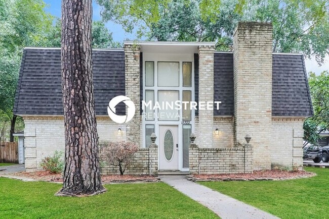 property at 15322 Parkville Dr