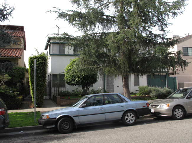 824 15th St in Santa Monica, CA - Building Photo - Building Photo