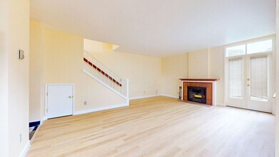 2570 Virginia St in Berkeley, CA - Building Photo - Building Photo