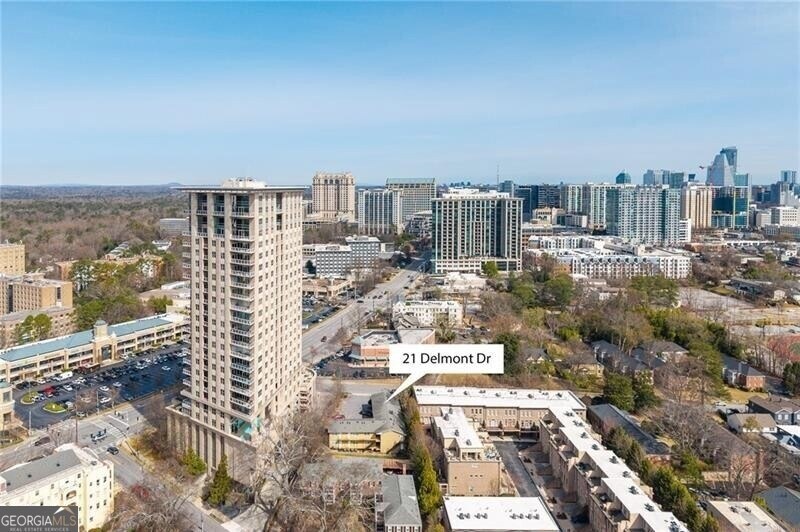 21 Delmont Dr NE, Unit 1 in Atlanta, GA - Building Photo