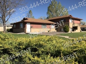 8974-8972 Circle Dr in Westminster, CO - Building Photo - Building Photo