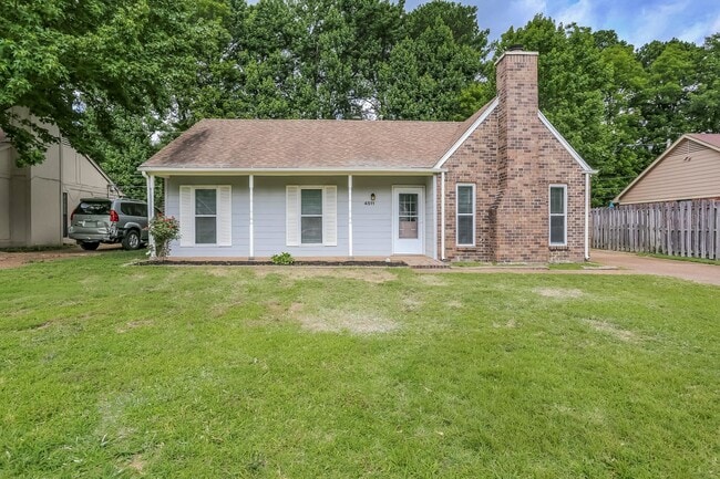 property at 4511 Country Brook Dr