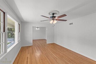 466 Pennsylvania Ave in Shreveport, LA - Building Photo - Building Photo